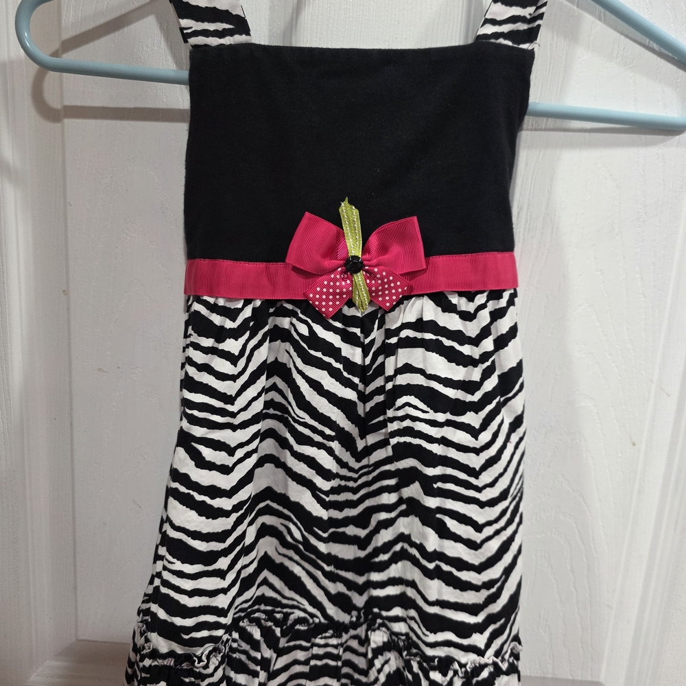 Rare Editions Black and White Zebra Dress with Pink Accent- Size 6